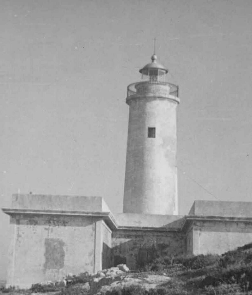 faro-lighthouse-ahorcados-1957-0007.jpg