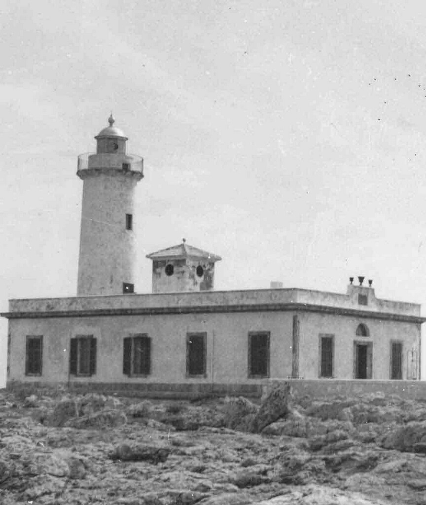 faro-lighthouse-atrutx-1942-0007.jpg