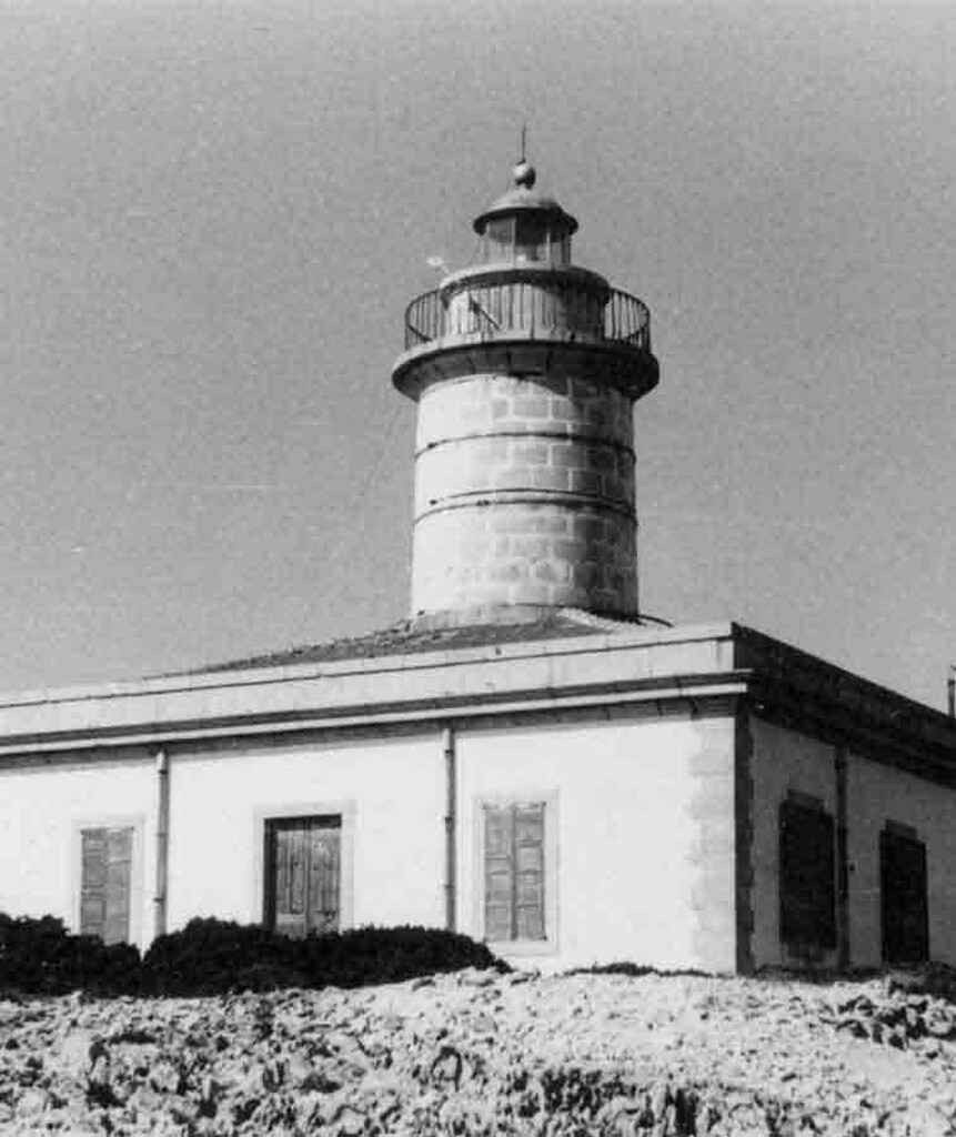 faro-lighthouse-isla-de-alcanada-1958-0001.jpg